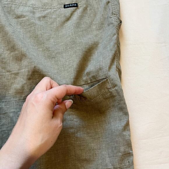 PrAna Men’s Khaki Lightweight 8 Inch Inseam Shorts Size 38 - Picture 7 of 8